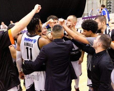 Академик излиза за втора поредна победа днес