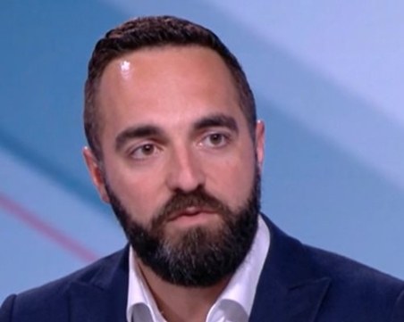 Михаил Камбарев: Има самоконтрол в сглобката