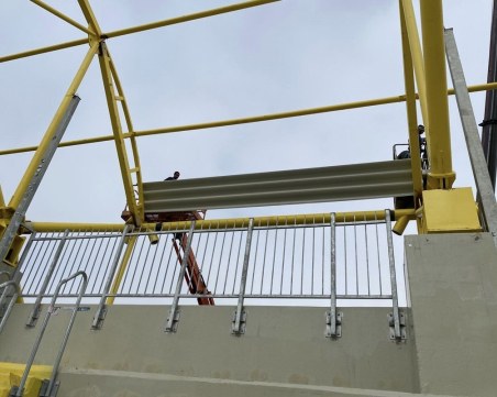 Стартира покриването на северната трибуна на Колежа