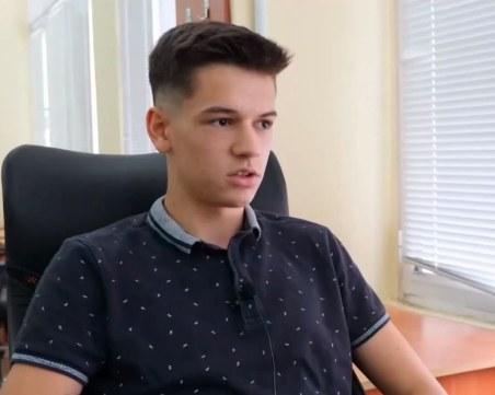Пловдивски ученик планува да създаде система за „събуждане” на шофьорите