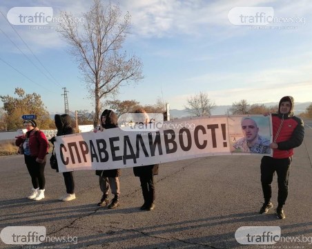 Протест за Митко от Цалапица затвори магистралата край Пазарджик: Близки искат по-тежки обвинения за близнаците