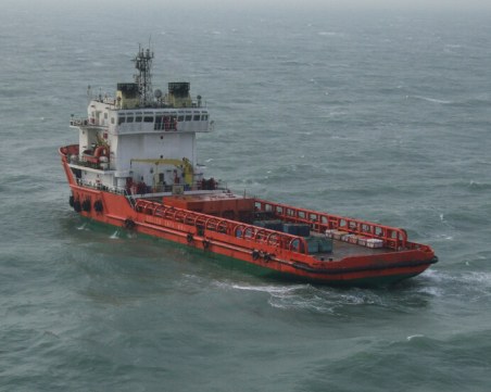 Американски военни освободиха танкера 