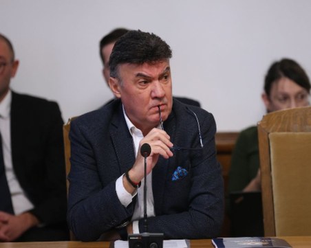 Борислав Михайлов подаде оставка