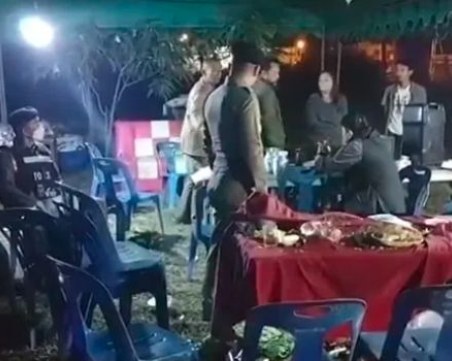 На сватба в Тайланд: Младоженец застреля булката и още трима гости