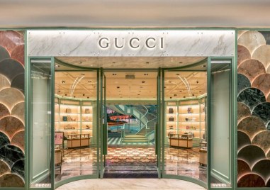 Около 50 служители на Gucci в Италия стачкуваха в знак на