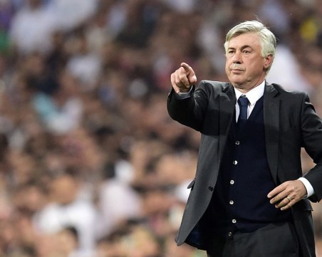 Манчестър Юнайтед с бомбастична оферта към Карло Анчелоти