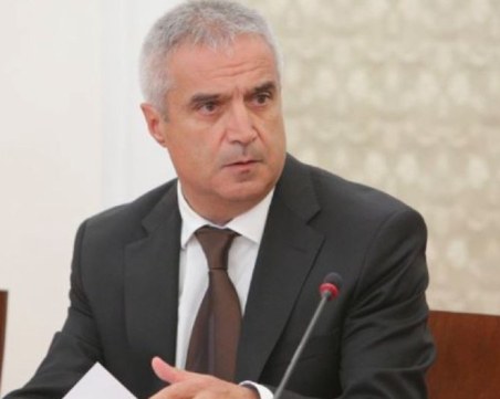 Министърът на енергетиката: Над 90% от авариите са отстранени