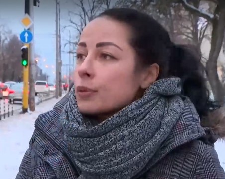 Жена е с нарязано лице и ръце след агресия на пътя в София