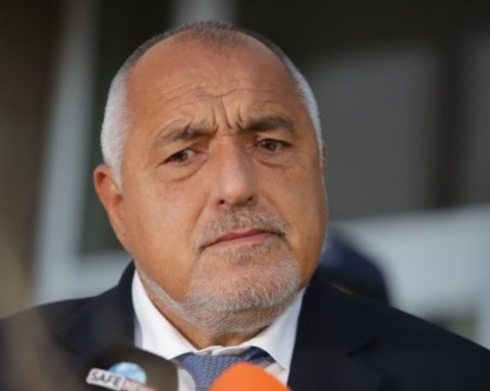 Борисов: На Денков мога да му кажа, че хората се изпотрошиха по заледените улици на София