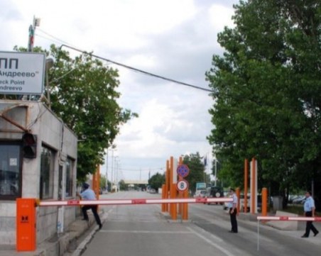 Хванаха сирийски шофьор без книжка на ГКПП „Капитан Андреево