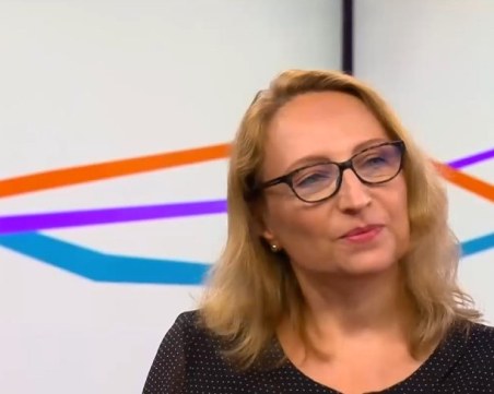 Между 10 и 30 години са необходими, за да бъде компенсиран недостигът на медсестри