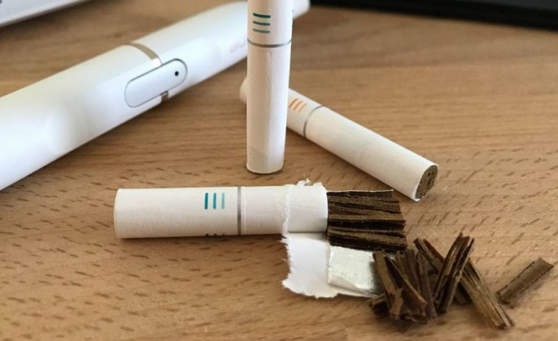 Ароматизираните тютюневи стикове остават само още два месеца на пазара