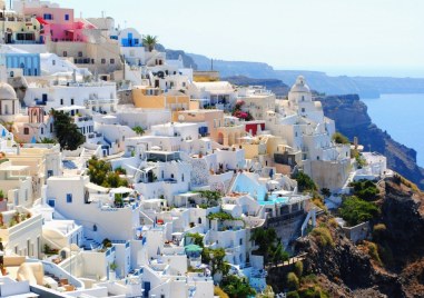 Българските туристи посетили Гърция през първите 10 месеца на годината