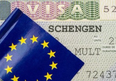 България продължава да прилага изцяло Шенгенското законодателство и да показва