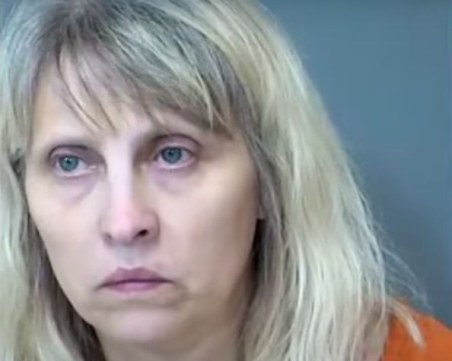 Българка убила мъжа си в САЩ, увила трупа в найлон и го скрила под леглото