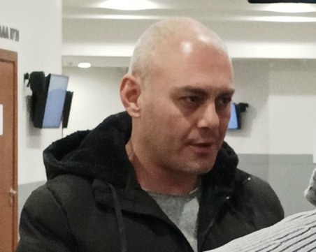 Делото срещу пазарджиклията, заплашвал Тагарев, не се състоя заради процедурни нередности