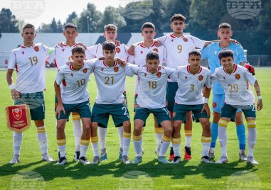 Юношите на България до 15г постигнаха убедителна победа с 8 0