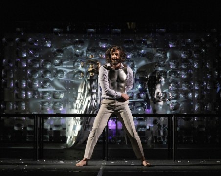 Драмата празнува 142-годишнина с декемврийски маратон в Пловдив и София