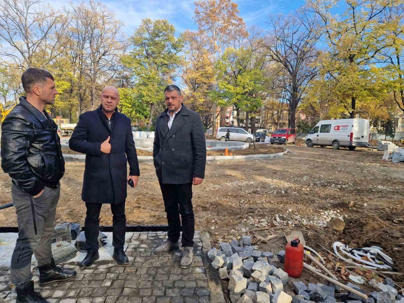 Костадин Димитров и Георги Стаменов инспектираха дейностите в Дондуковата градина