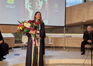 Оперната певица Соня Йончева бе отличена със званието Доктор хонорис