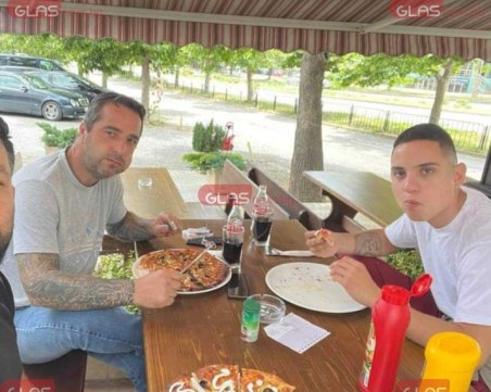 Бащата на близнаците от Цалапица проговори - засега във Facebook