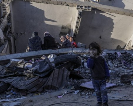 Израел нанесе удари по стотици цели и нареди евакуация в части от Ивицата Газа