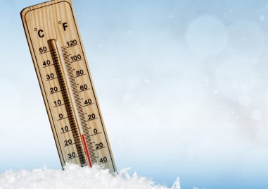 В части от Сибир температурите достигнаха до минус 50°C а виелици