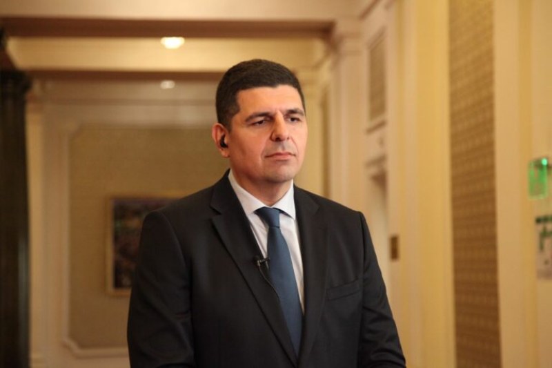 Ивайло Мирчев: През ветото за БТР- ите , президентът търси подкрепа за политическия си проект