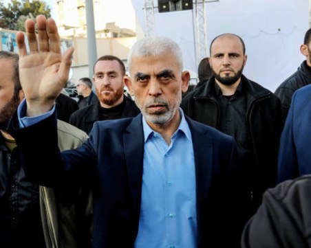 Франция замрази авоарите на лидера на 