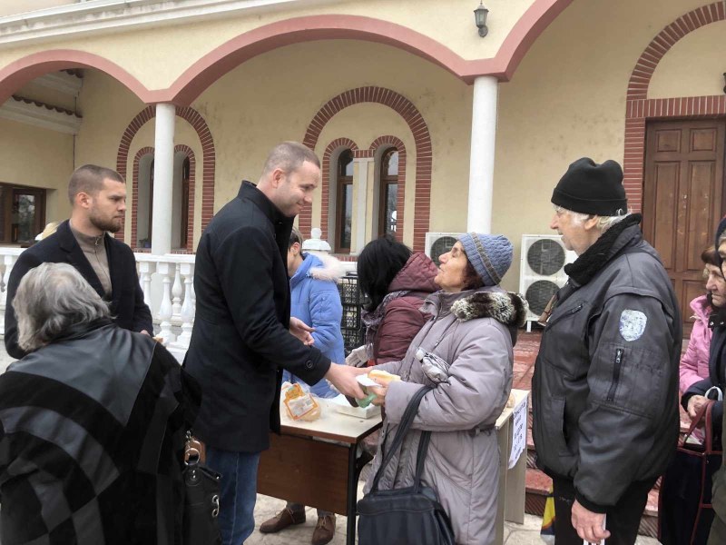 Георги Гатев даде курбан на Никулден