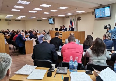 Общинската избирателна комисия в Плевен отмени избора на общинския съветник
