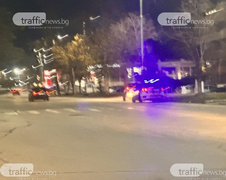 Блъснаха пешеходка на оживено кръгово в Пловдив