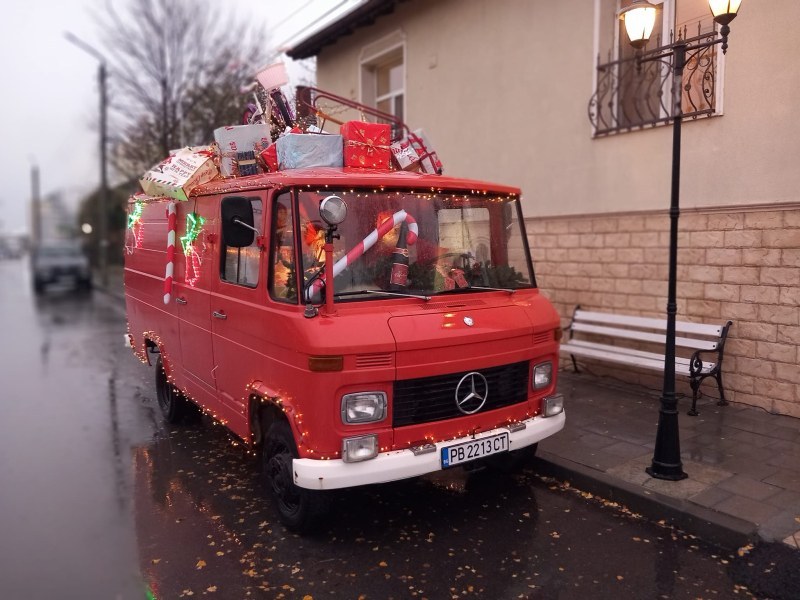 Дядо Коледа ще раздава подаръци на децата в пловдивско село