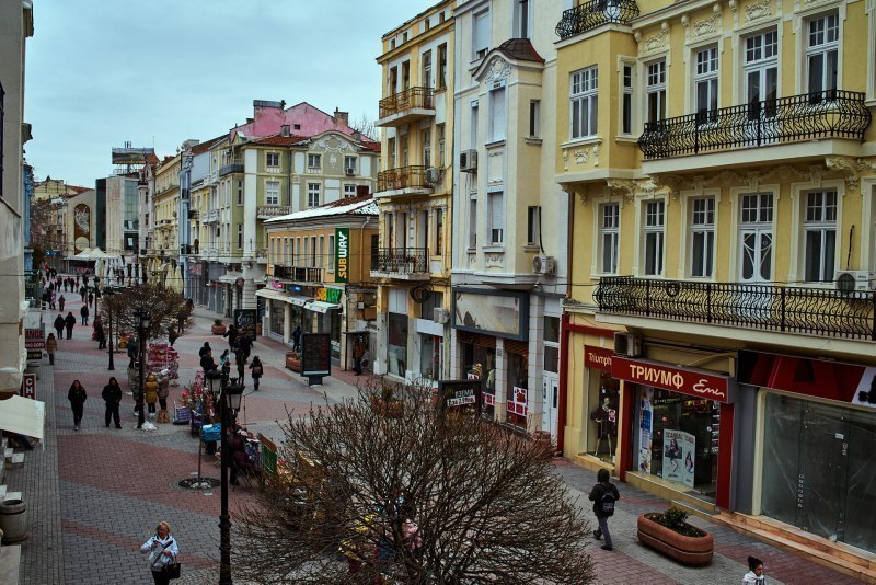 Предимно облачно време в Пловдив днес, температурите няма да надвишават 5°