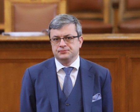 Тома Биков: В ГЕРБ никога не била обсъждана идея Борисов да бъде премиер при ротацията