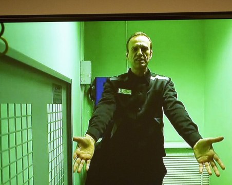 Навални е бил преместен от сегашния си затвор на неизвестно място