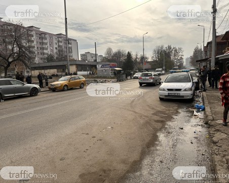 Акция за наркотици в Столипиново! Полиция нахлу в имота на ромска фамилия
