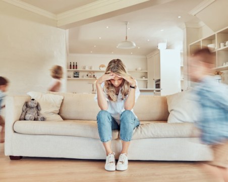 Стресът около родителството - как да се справим с него?