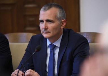 Министърът на младежта и спорта Димитър Илиев коментира акцията по задържането