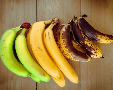 Как да забавим покафеняването на бананите