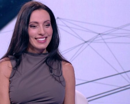 Ивет Лалова очаква първата си рожба