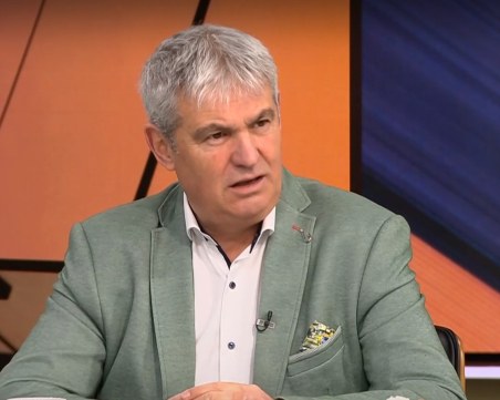 КНСБ: Може да няма транспорт преди и по Коледа в София, секторът готви стачки