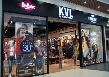 Комисия за защита на потребителите санкционира верига магазини за облекла