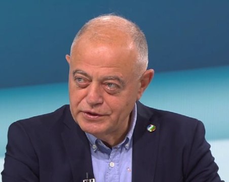 Атанасов: Вътрешният министър няма да подаде оставка
