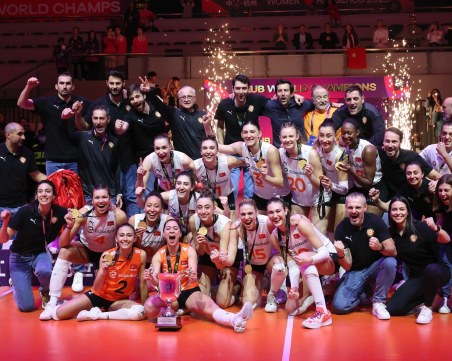 Еджзаджъбашъ спечели Световно клубно първенство по волейбол за жени