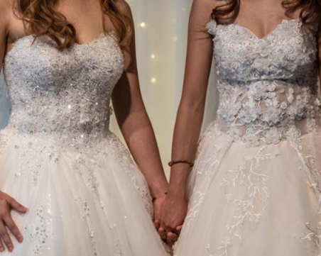 Историческо решение на Ватикана за еднополовите бракове