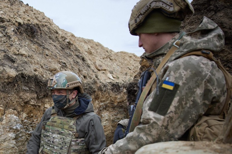 Украинският президент Володимир Зеленски съобщи, че военните са поискали още