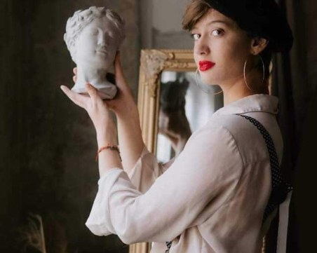 Различните млади: Пловдивска художничка ще бъде посланик за един ден