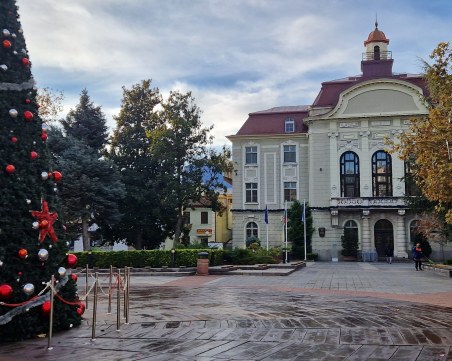 Касите в Община Пловдив и „Местни данъци и такси
