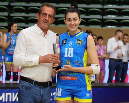 Волейболистката на Марица Силвана Чаушева стана майка за първи път